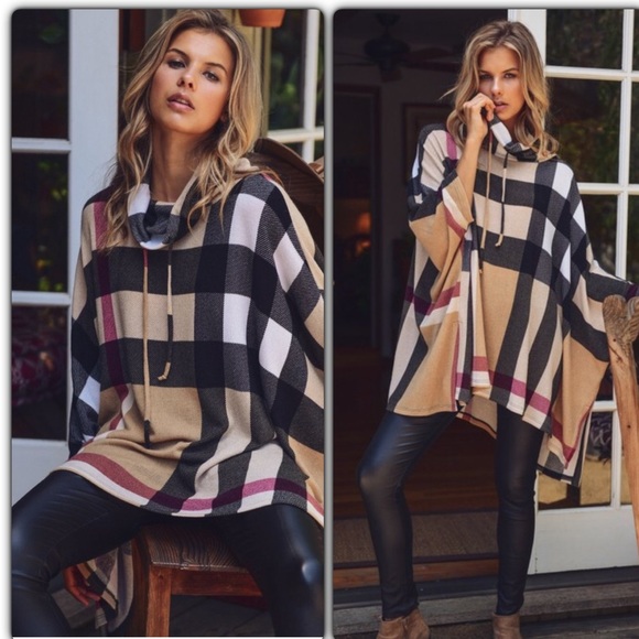 Trindy Clozet Boutique Jackets & Blazers - Plaid Checkered Poncho Top